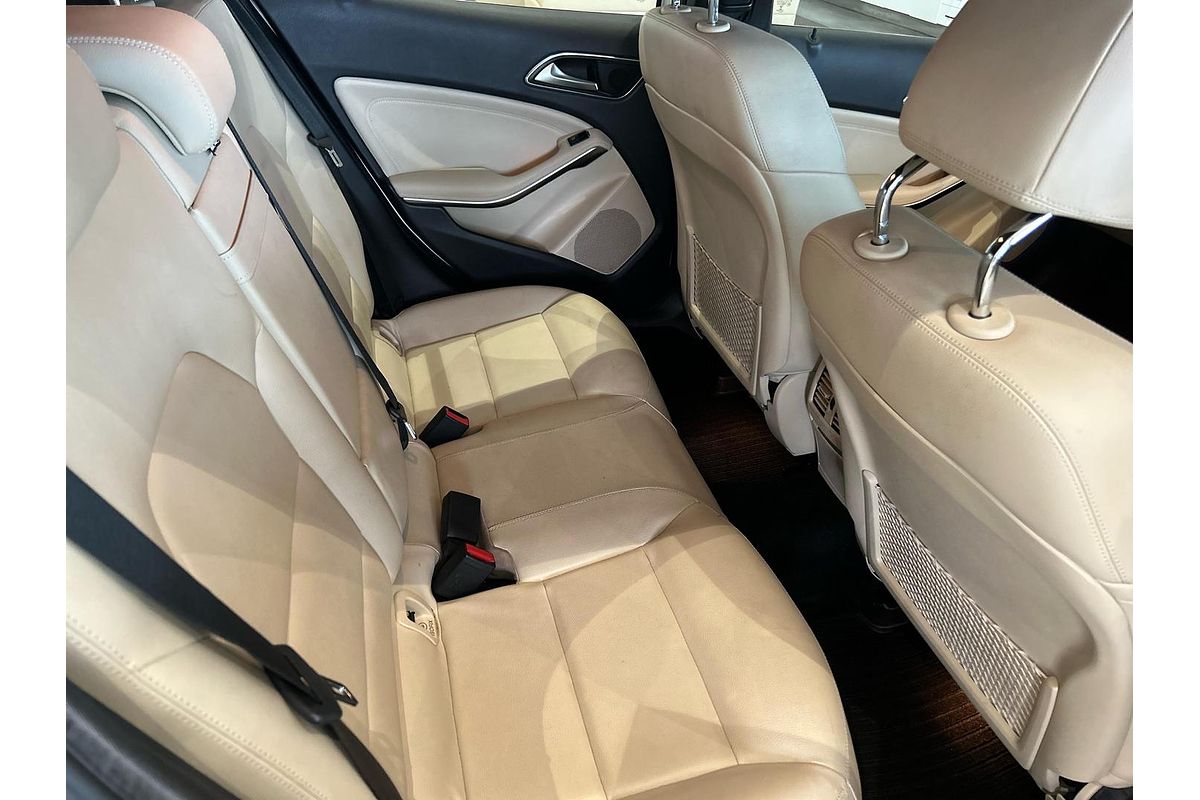 2014 Mercedes-Benz GLA-Class GLA200 CDI X156