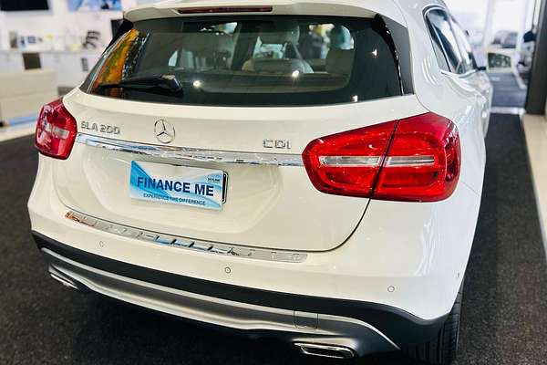 2014 Mercedes-Benz GLA-Class GLA200 CDI X156