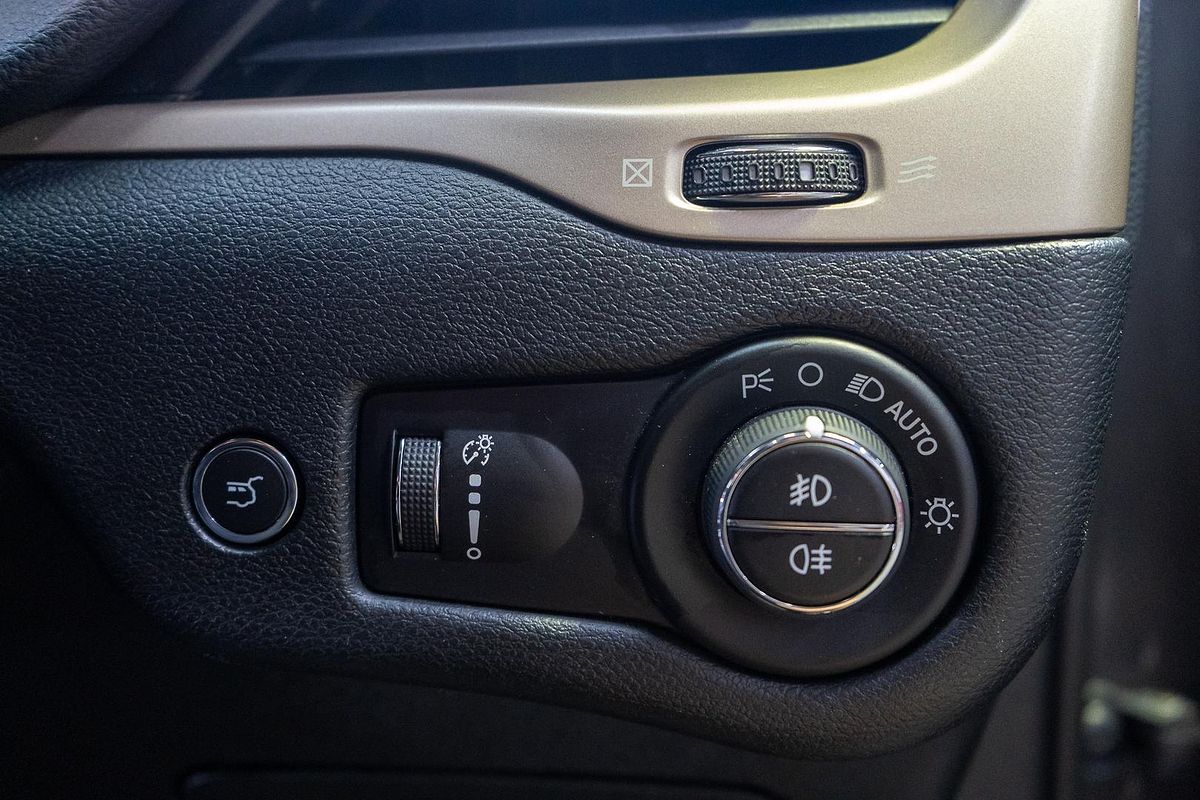 2015 Jeep Cherokee Limited KL