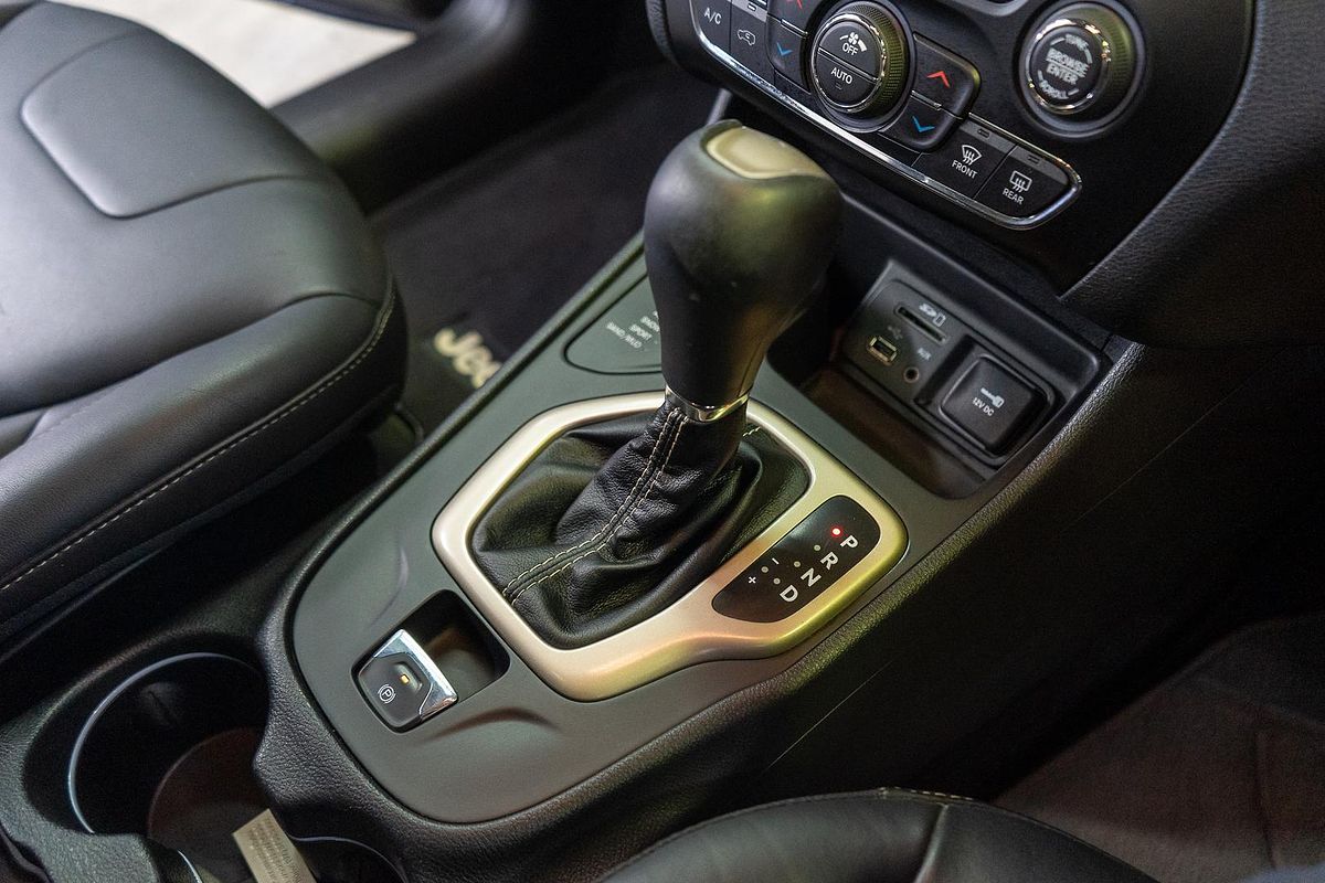 2015 Jeep Cherokee Limited KL