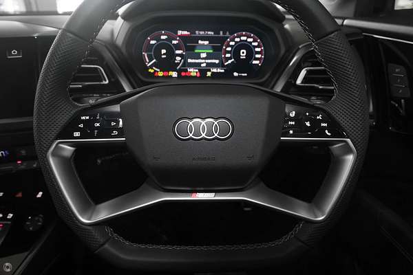2024 Audi Q4 e-tron 55 F4