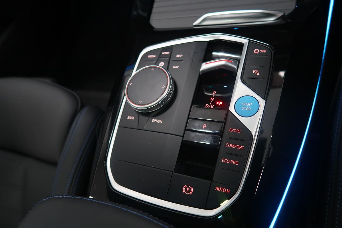 2024 BMW iX3 M Sport G08