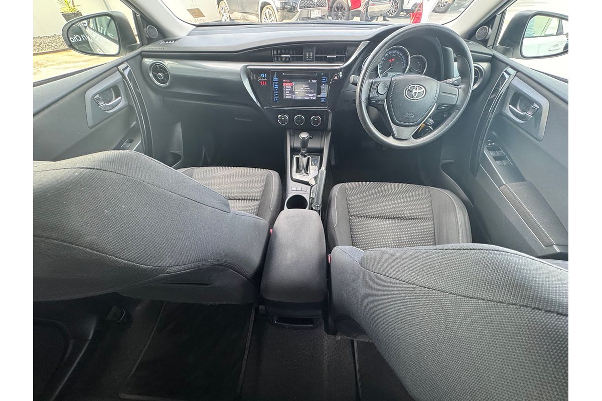 2016 Toyota Corolla ZRE182R MY15