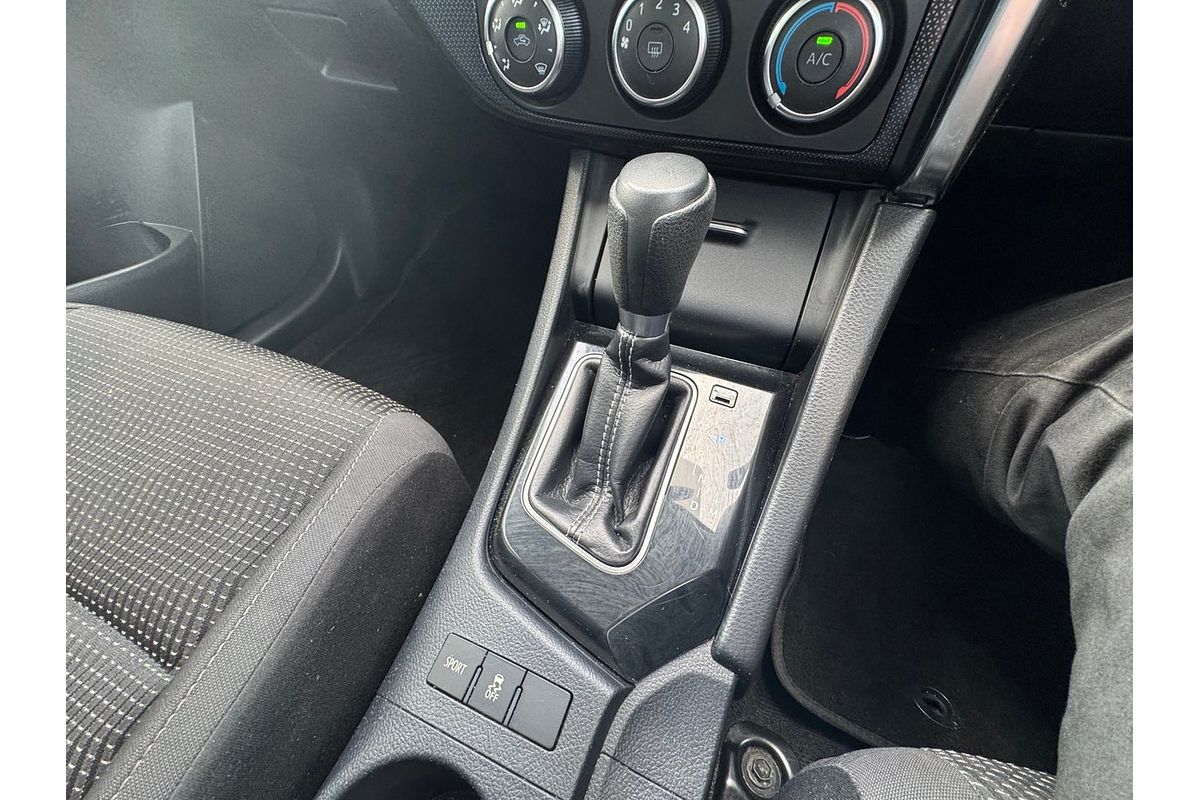 2016 Toyota Corolla ZRE182R MY15
