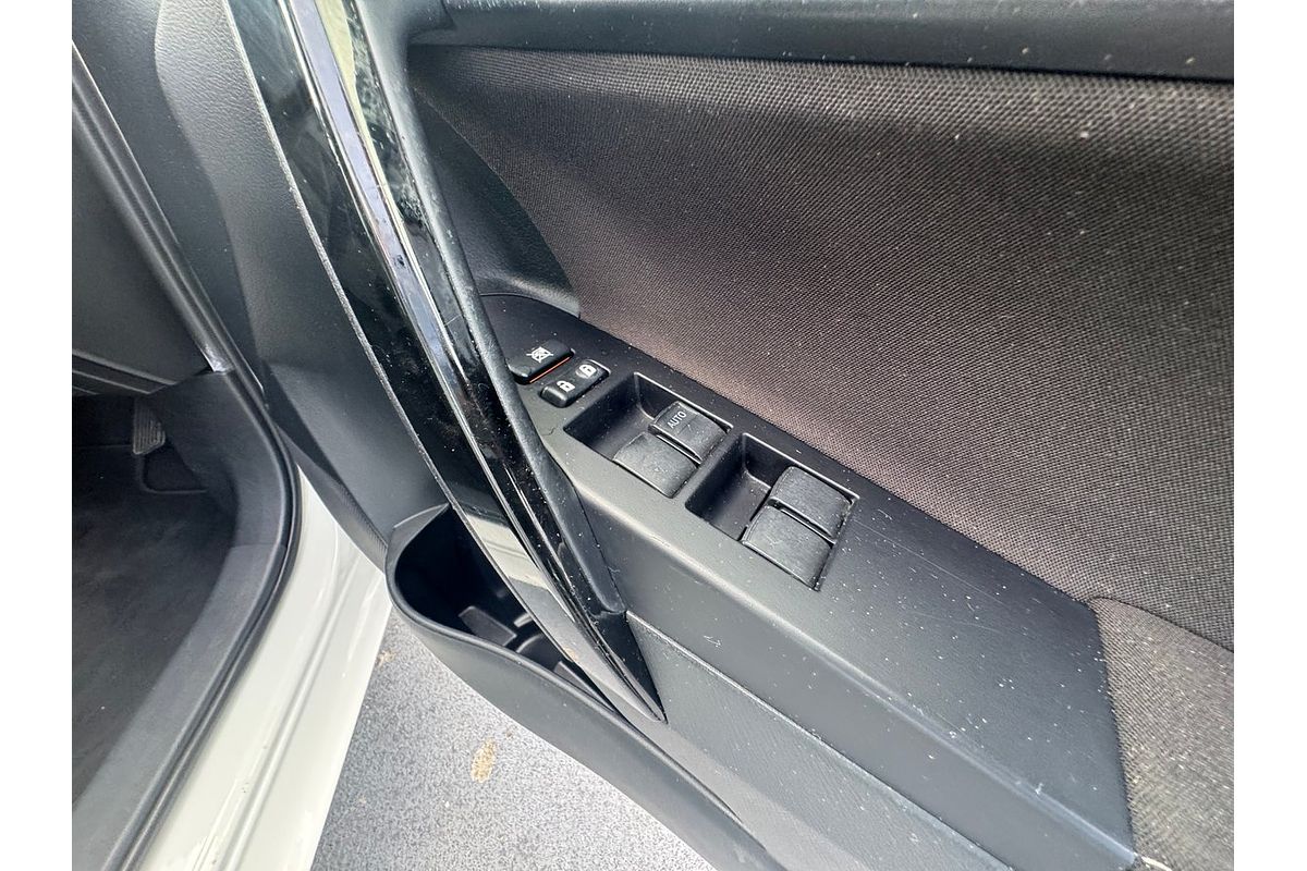 2016 Toyota Corolla ZRE182R MY15