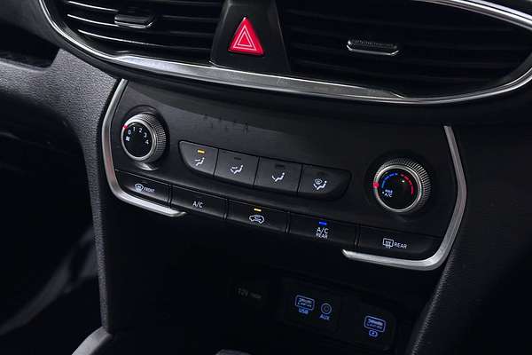 2020 Hyundai Santa Fe Active TM.2