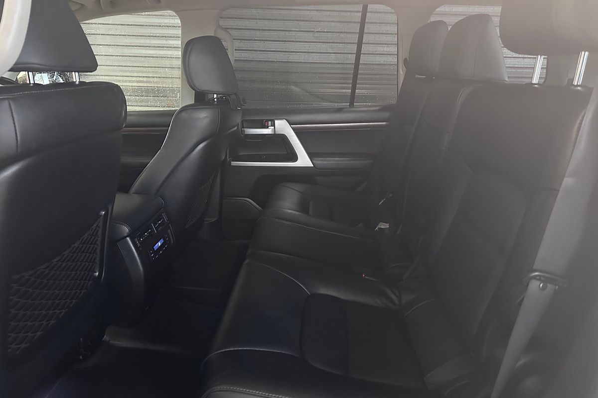 2017 Toyota Landcruiser VX VDJ200R