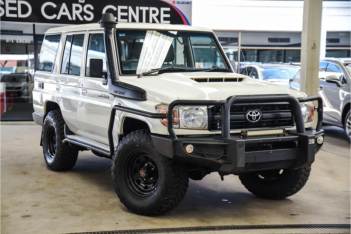 2017 Toyota Landcruiser Workmate VDJ76R