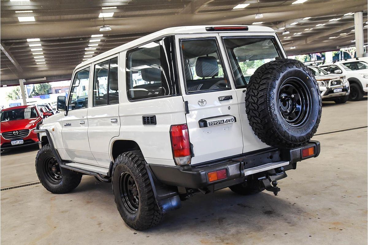 2017 Toyota Landcruiser Workmate VDJ76R