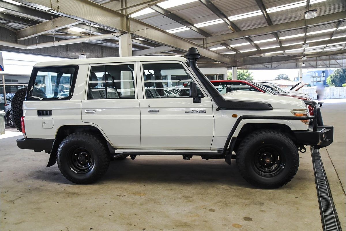 2017 Toyota Landcruiser Workmate VDJ76R
