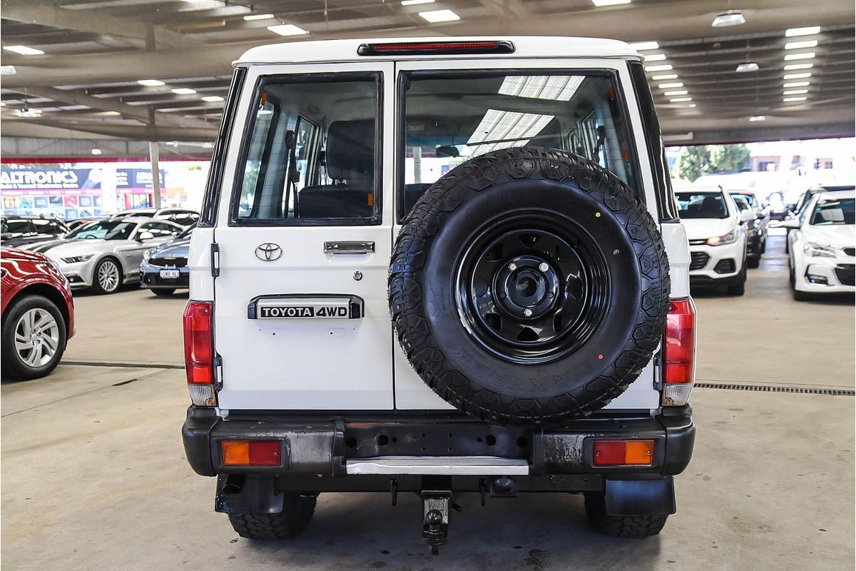 2017 Toyota Landcruiser Workmate VDJ76R