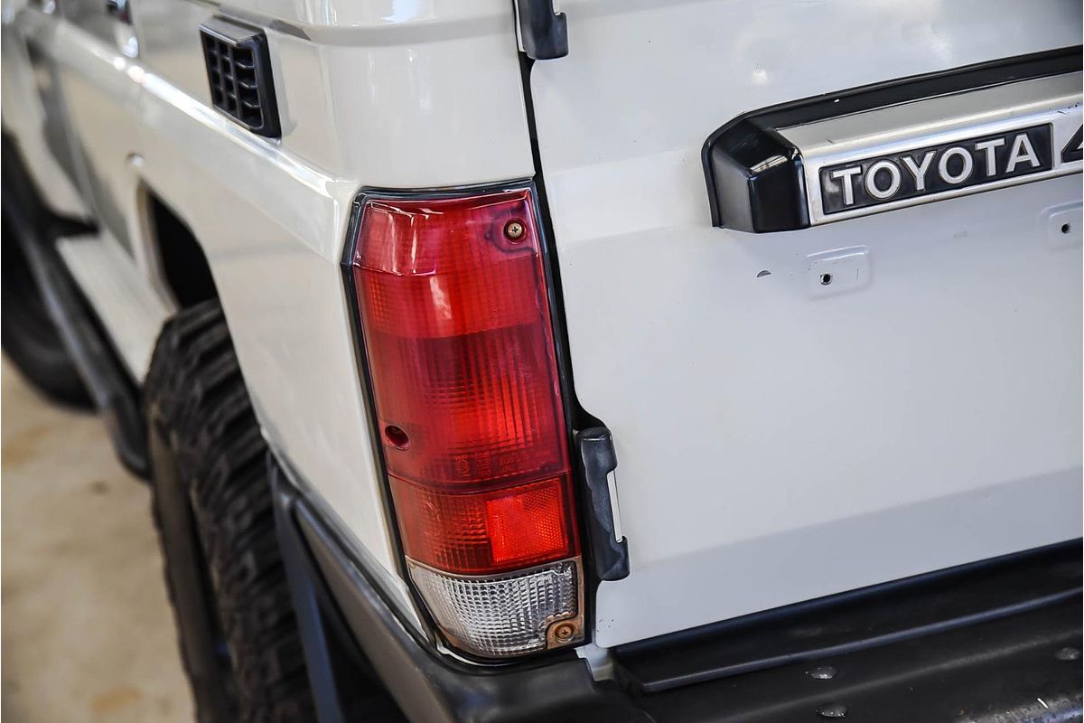 2017 Toyota Landcruiser Workmate VDJ76R