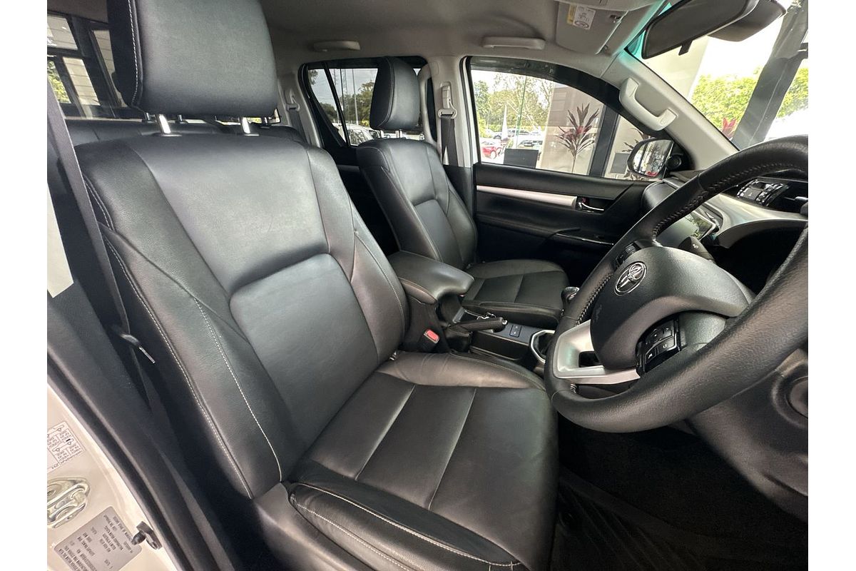 2021 Toyota Hilux SR5 GUN126R 4X4