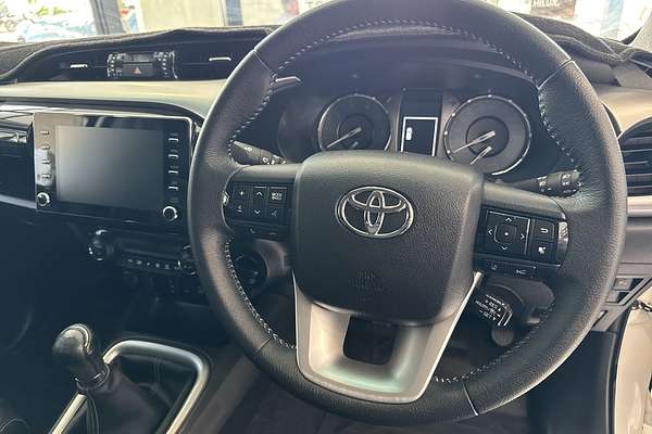 2021 Toyota Hilux SR5 GUN126R 4X4