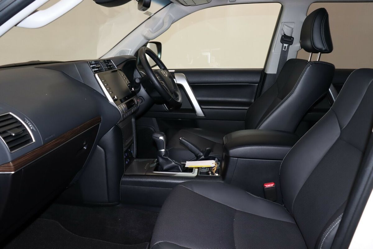 2023 Toyota Landcruiser Prado VX GDJ150R