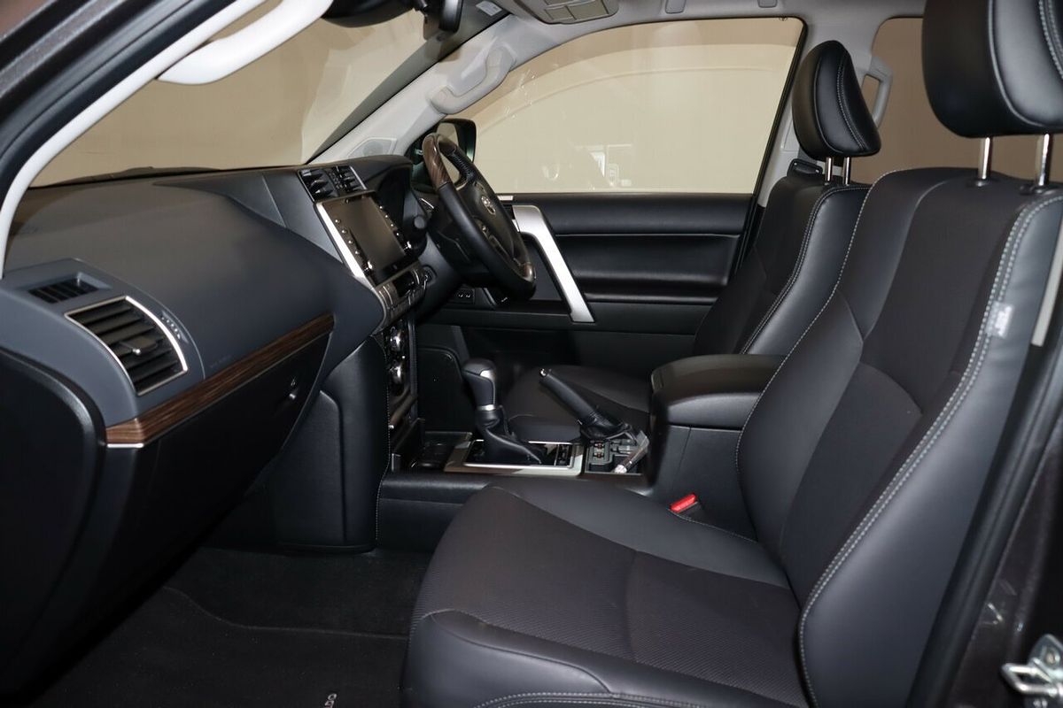 2023 Toyota Landcruiser Prado Kakadu GDJ150R