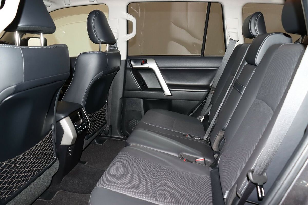 2023 Toyota Landcruiser Prado Kakadu GDJ150R