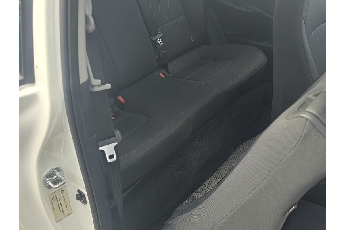 2015 Kia Rio S UB