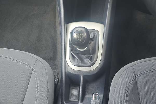 2015 Kia Rio S UB