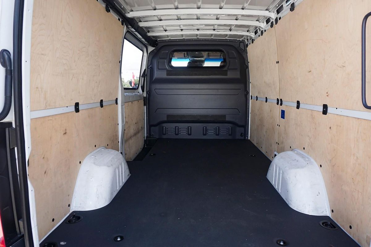 2022 Mercedes-Benz Sprinter 311CDI VS30