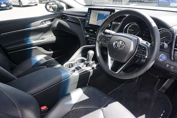 2021 Toyota Camry SX AXVH70R