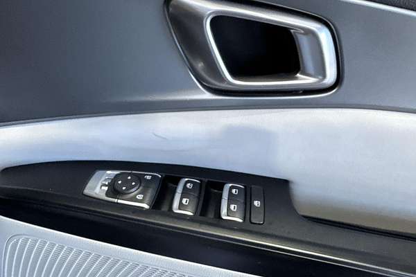2022 Kia Carnival S KA4