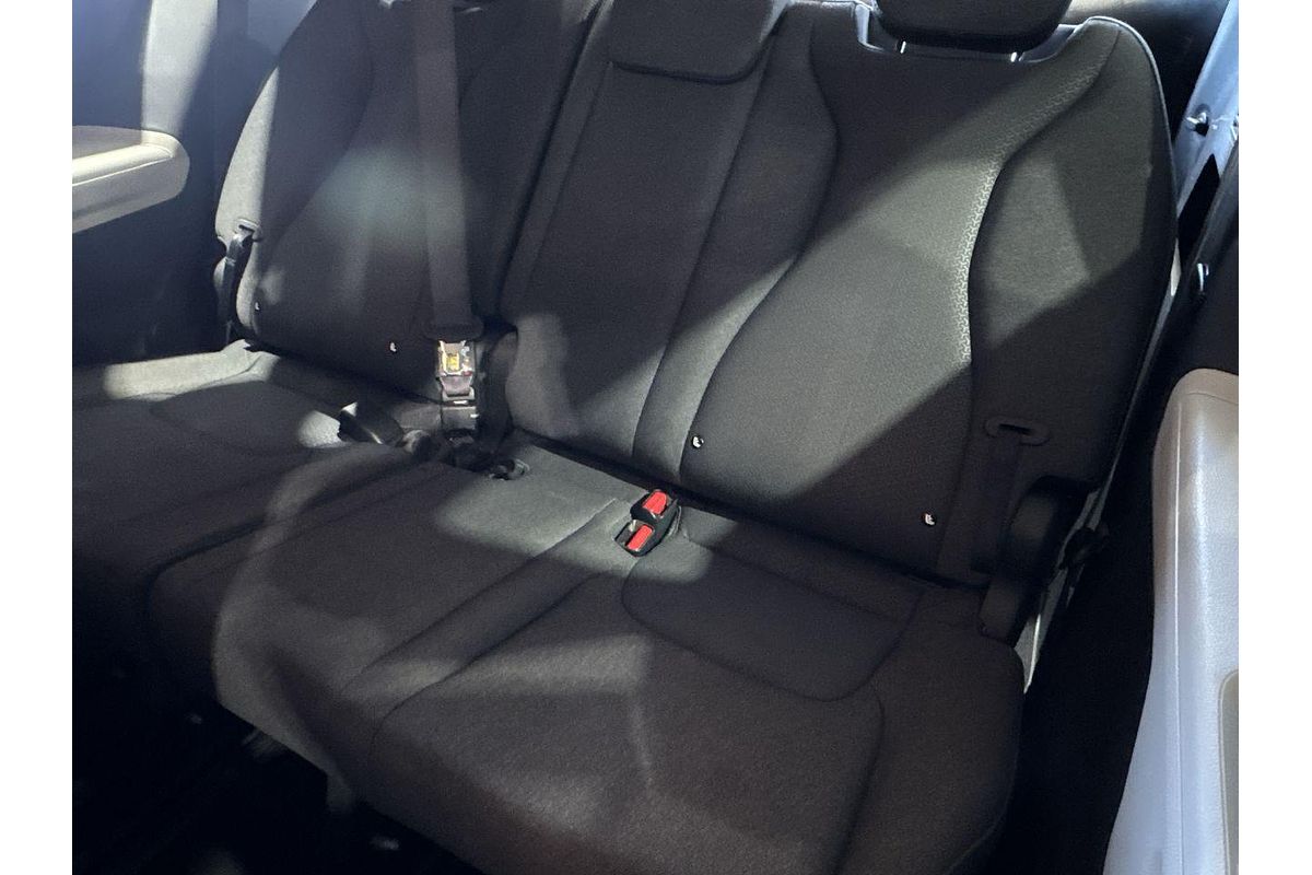 2022 Kia Carnival S KA4