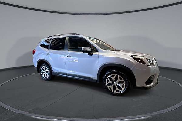 2023 Subaru Forester 2.5i 50 Years Edition S5