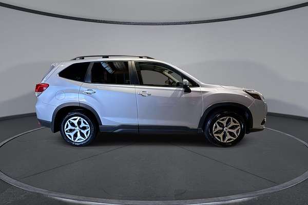 2023 Subaru Forester 2.5i 50 Years Edition S5