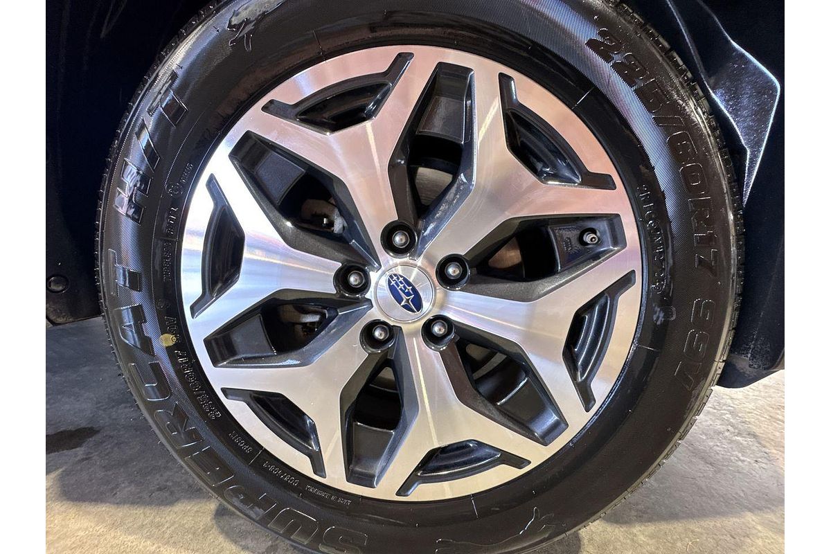 2023 Subaru Forester 2.5i 50 Years Edition S5
