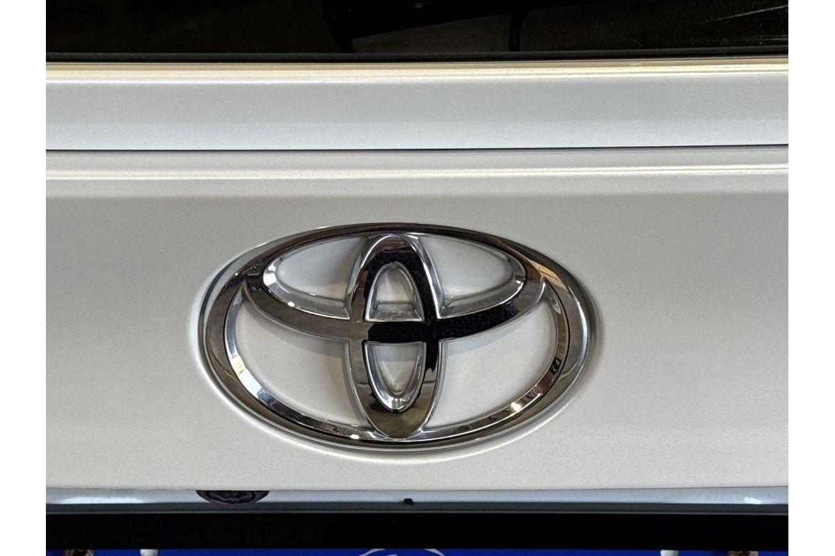 2023 Toyota C-HR GXL NGX10R