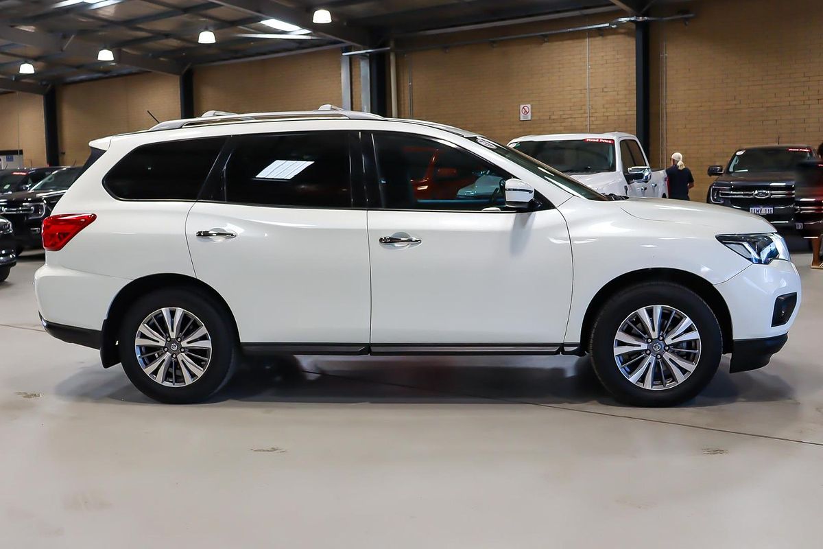 2018 Nissan Pathfinder ST R52 Series II