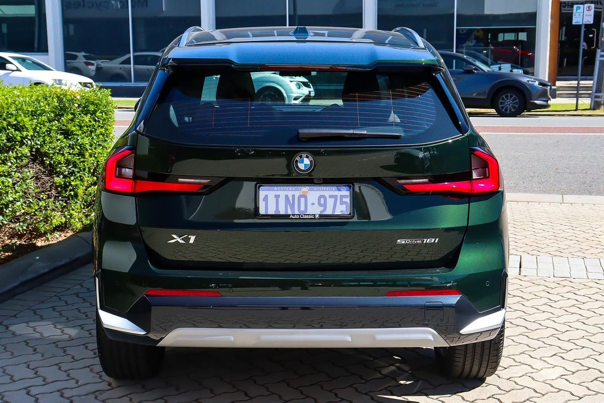 2024 BMW X1 sDrive18i U11