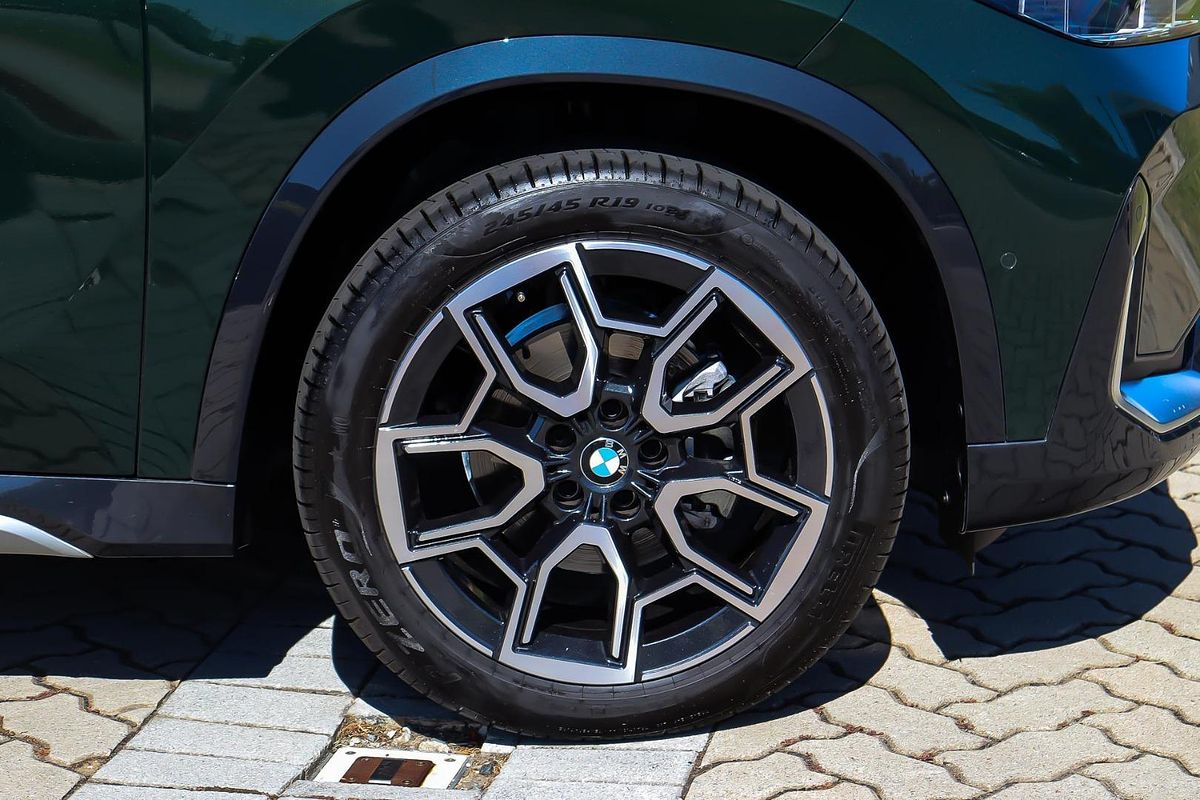 2024 BMW X1 sDrive18i U11