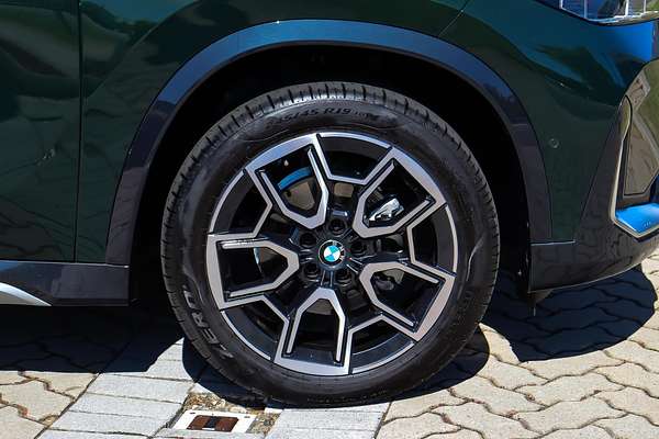 2024 BMW X1 sDrive18i U11