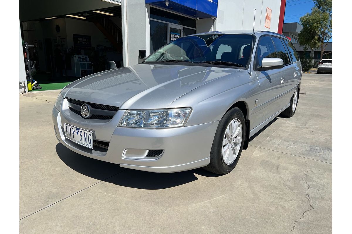 2005 Holden Commodore Acclaim VZ