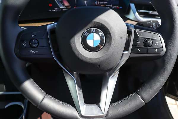 2024 BMW X1 sDrive18i U11