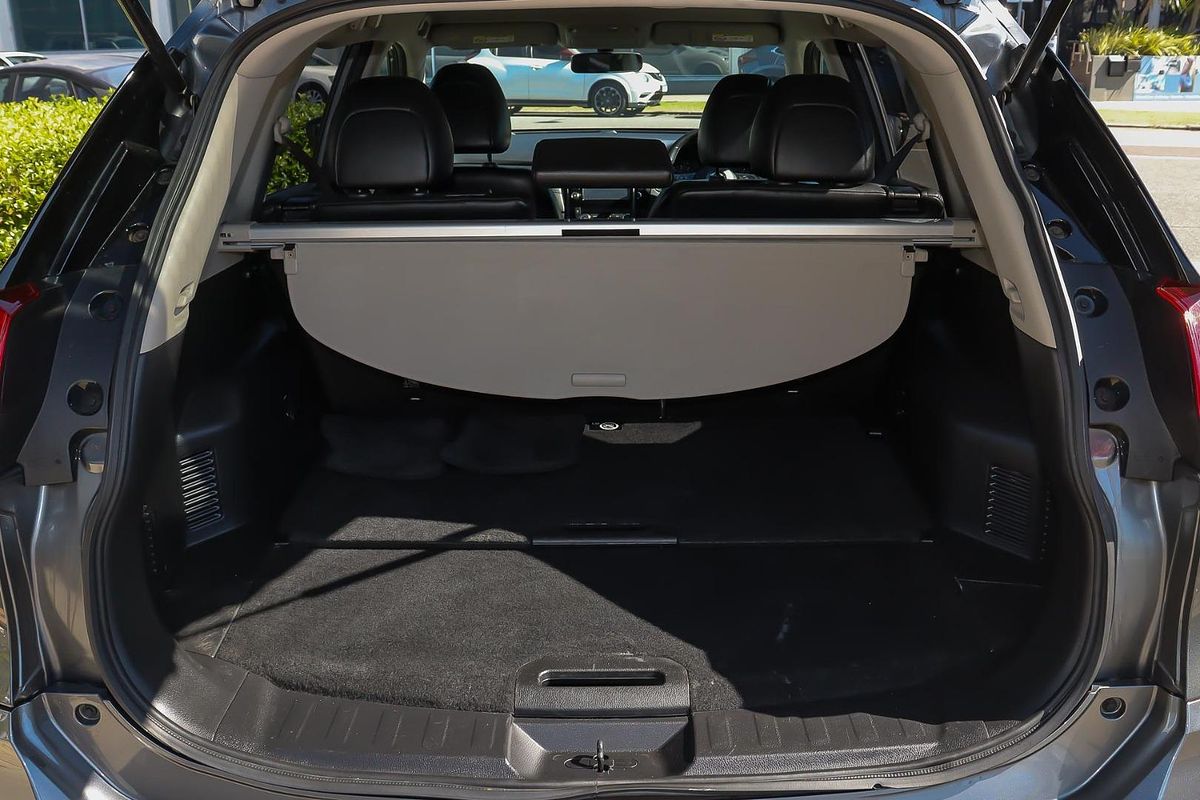 2018 Nissan X-TRAIL ST-L T32 Series II