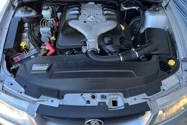 2005 Holden Commodore Acclaim VZ