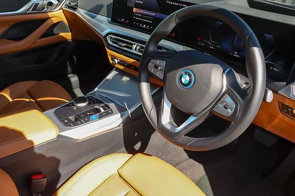 2024 BMW i4 eDrive35 G26