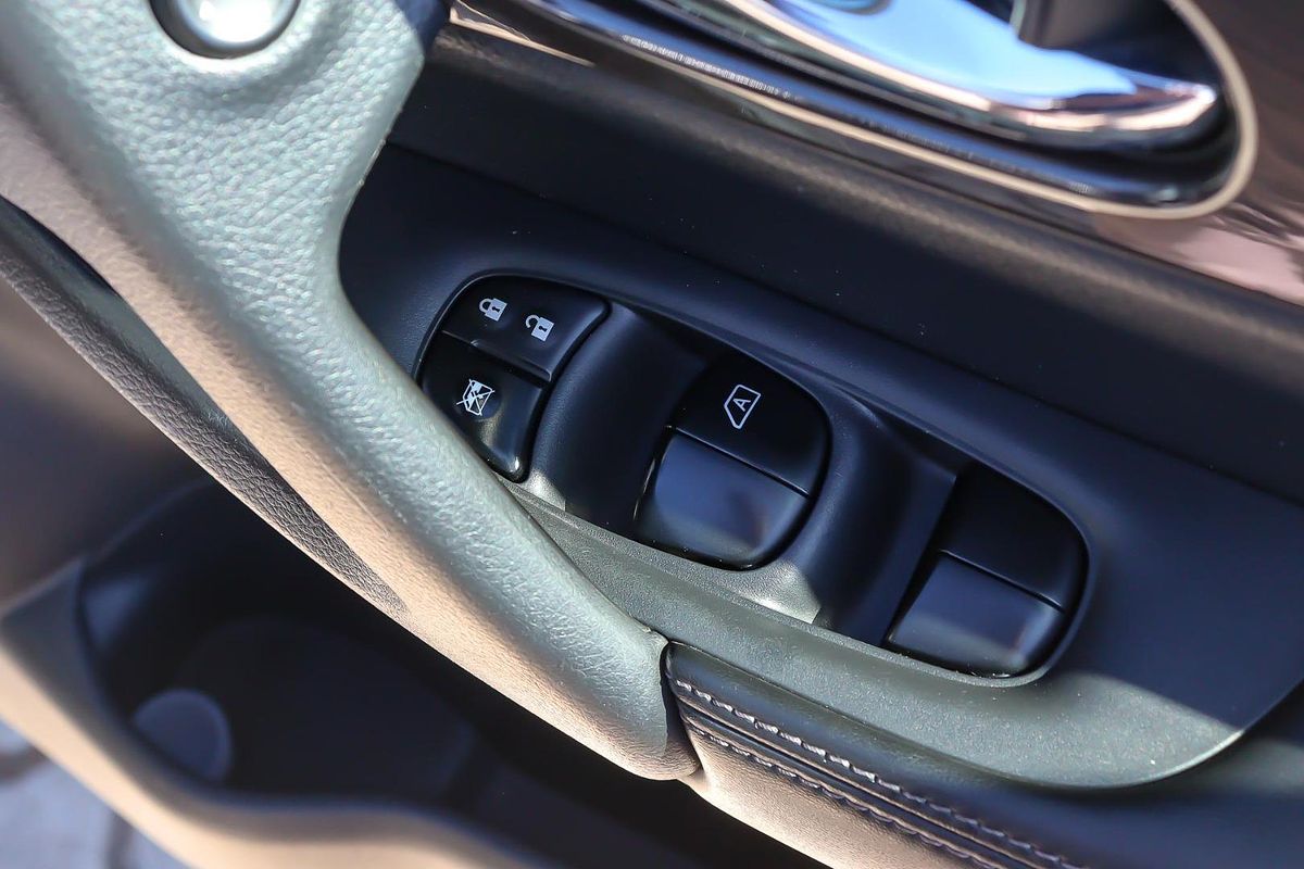2018 Nissan X-TRAIL ST-L T32 Series II