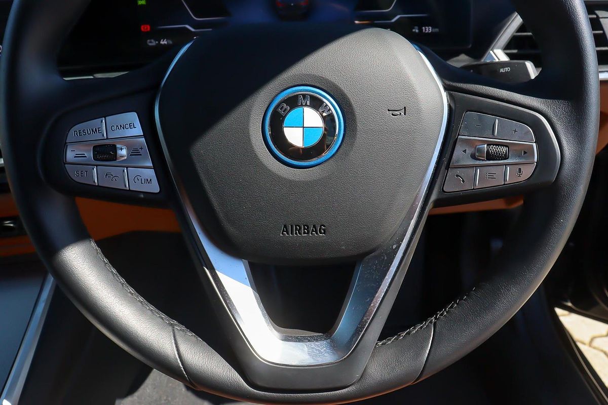2024 BMW i4 eDrive35 G26