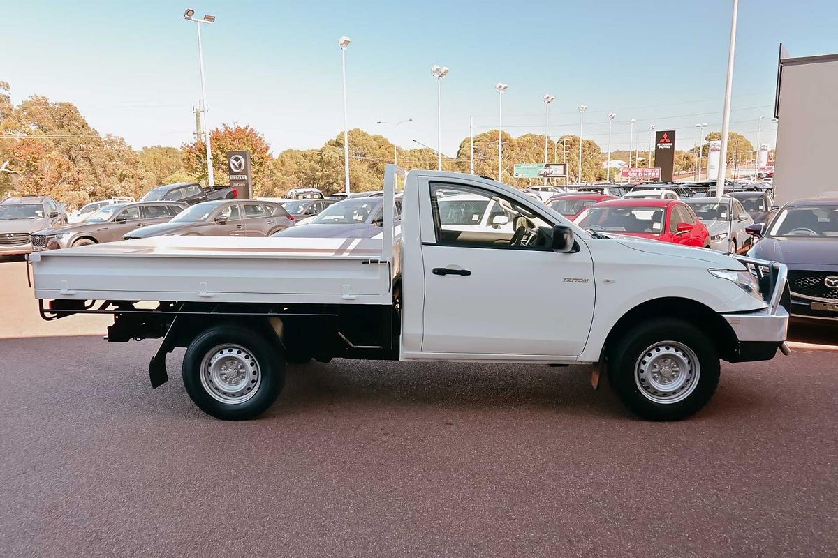 2016 Mitsubishi Triton GLX MQ Rear Wheel Drive