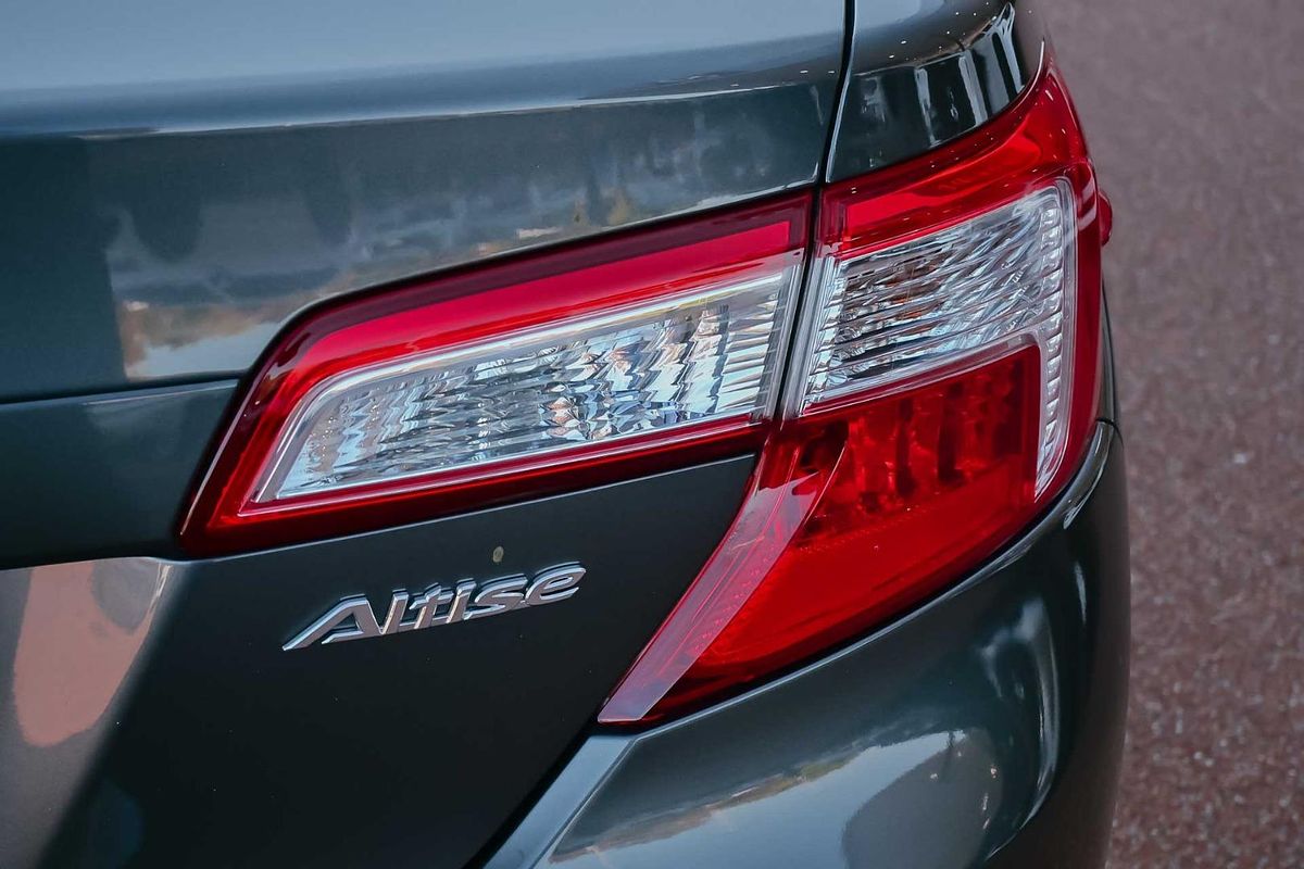 2013 Toyota Camry Altise ASV50R