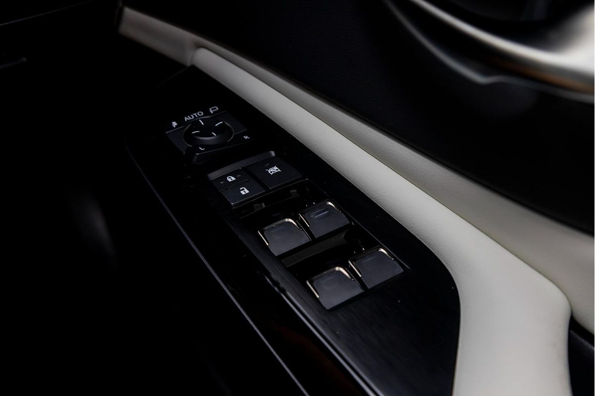 2023 Lexus ES ES300h F Sport AXZH10R