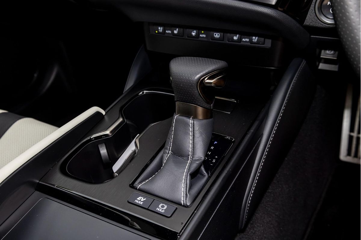 2023 Lexus ES ES300h F Sport AXZH10R