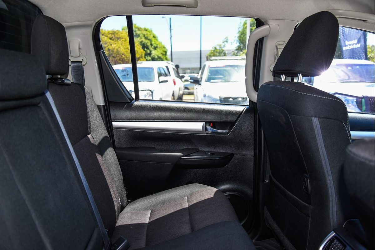 2018 Toyota Hilux SR5 GUN126R 4X4