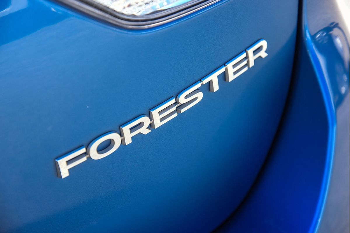 2019 Subaru Forester 2.5i-S S5