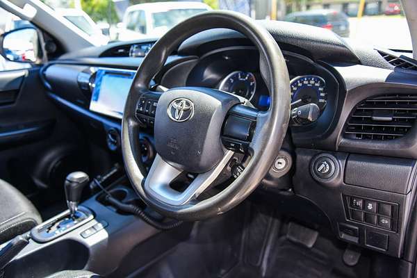2018 Toyota Hilux SR GUN126R 4X4