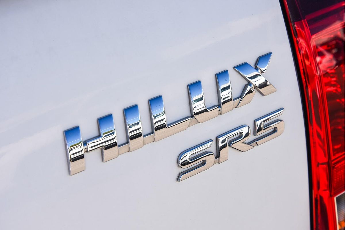 2017 Toyota Hilux SR5 GUN126R 4X4